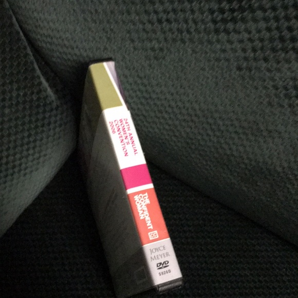 DVD set of 4: Joyce Meyer 24th women’s convention - Picture 5 of 11